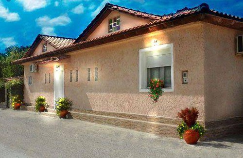 Tempi House | 130 m² House ∙ 3 bedrooms ∙ 6 guests