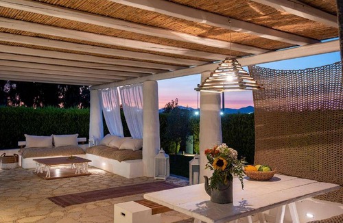 Tingaki Villa | 130 m² Villa ∙ 1 bedroom ∙ 4 guests