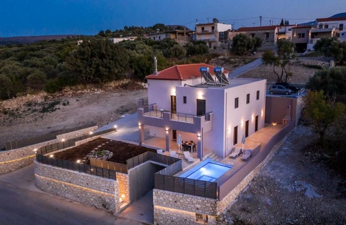 Filaki Villa | 130 m² Villa ∙ 3 bedrooms ∙ 6 guests
