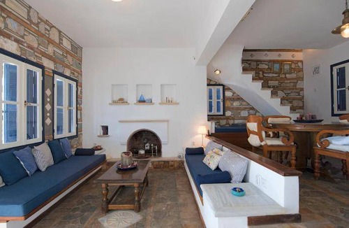 Kamari Apartment | 135 m² Serviced apartment ∙ 2 bedrooms ∙ 7 guests