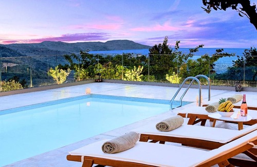 Argyroupoli House | 140 m² House ∙ 2 bedrooms ∙ 8 guests