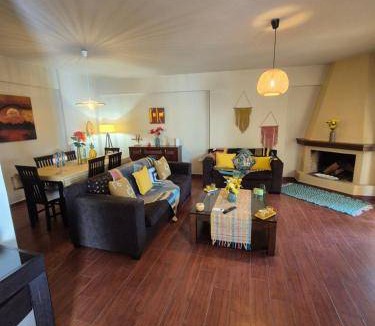 Lagonissi Villa | 140 m² Villa ∙ 3 bedrooms ∙ 7 guests