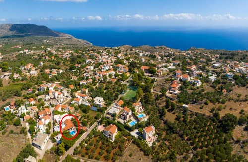 Kefalas Villa | 140 m² Villa ∙ 3 bedrooms ∙ 6 guests