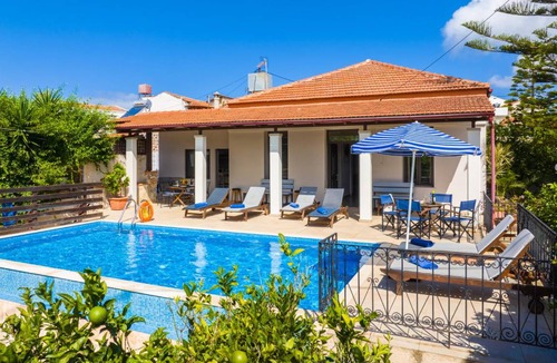 Kefalas Villa | 140 m² Villa ∙ 3 bedrooms ∙ 6 guests