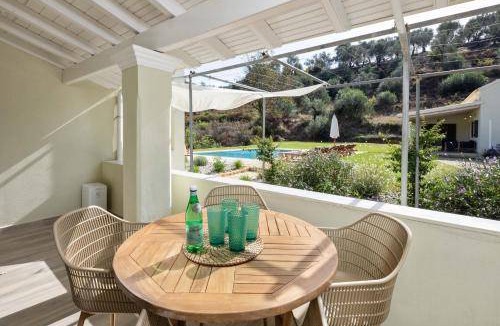 Velonades Villa | 142 m² Villa ∙ 5 bedrooms ∙ 14 guests