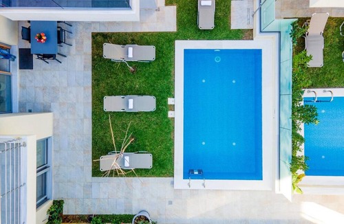 Daratsos Villa | 145 m² Villa ∙ 4 bedrooms ∙ 8 guests