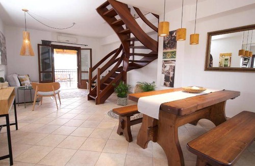 Tselendata House | 150 m² House ∙ 4 bedrooms ∙ 8 guests