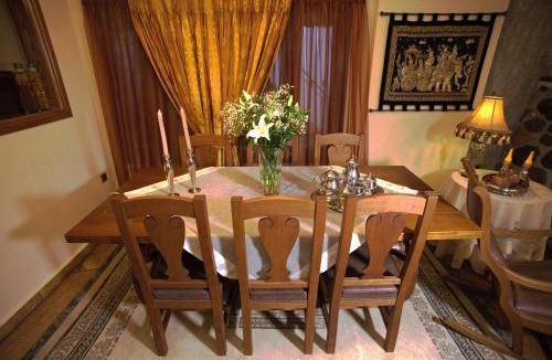 Amfithea Villa | 150 m² Villa ∙ 3 bedrooms ∙ 6 guests