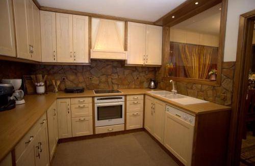 Amfithea Villa | 150 m² Villa ∙ 3 bedrooms ∙ 6 guests