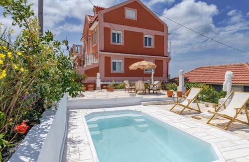 Kardhakata Villa | 160 m² Villa ∙ 4 bedrooms ∙ 9 guests