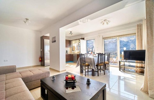 Kavallos Villa | 160 m² Villa ∙ 4 bedrooms ∙ 16 guests