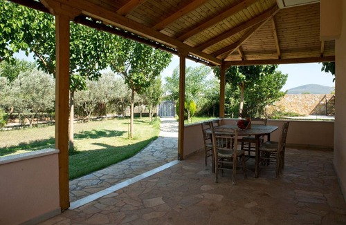 Nea Tirintha House | 175 m² House ∙ 4 bedrooms ∙ 8 guests