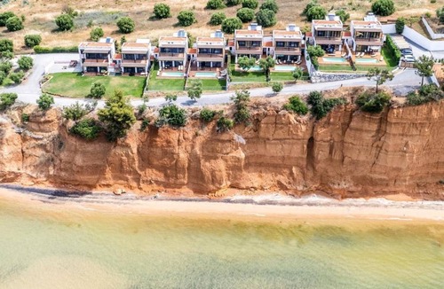 Nea Moudania Villa | 175 m² Villa ∙ 3 bedrooms ∙ 6 guests