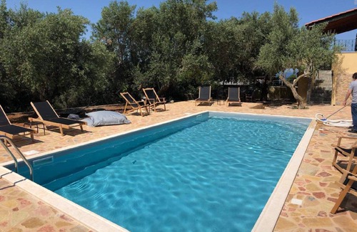 Xifias House | 180 m² House ∙ 5 bedrooms ∙ 12 guests