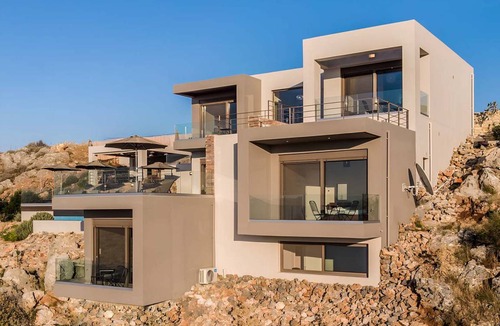 Apokoronas Villa | 180 m² Villa ∙ 4 bedrooms ∙ 8 guests