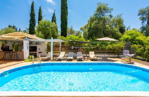 Sfakera Villa | 190 m² Villa ∙ 4 bedrooms ∙ 8 guests