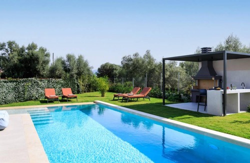 Lygia Villa | 190 m² Villa ∙ 4 bedrooms ∙ 8 guests