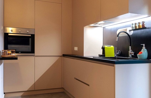 Petralona Apartment | 2 Bedroom Apt Secret Garden In The Of Athens