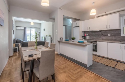 Pangrati Apartment | 2-bedrooms cozy and central apartment in pangrati