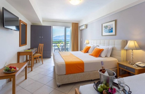 Ammoudara Resort | 20 m² Private room ∙ 1 bedroom ∙ 3 guests