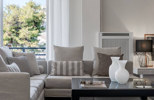 Glyfada Apartment | 200 m² Apartment ∙ 3 bedrooms ∙ 6 guests