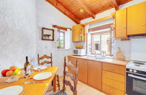 Gavalochori Villa | 200 m² Villa ∙ 3 bedrooms ∙ 12 guests