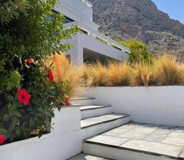 Kamares Villa | 200 m² Villa ∙ 3 bedrooms ∙ 6 guests