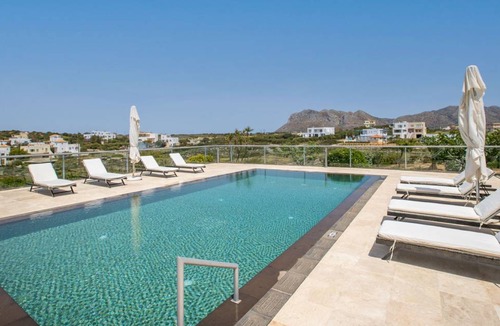 Tersanas Villa | 200 m² Villa ∙ 4 bedrooms ∙ 8 guests
