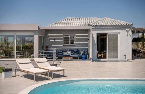 Stavros Villa | 200 m² Villa ∙ 4 bedrooms ∙ 12 guests