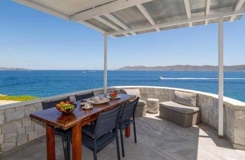 Lavreotiki Villa | 200 m² Villa ∙ 4 bedrooms ∙ 11 guests