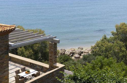 Steniai Villa | 200 m² Villa ∙ 5 bedrooms ∙ 10 guests