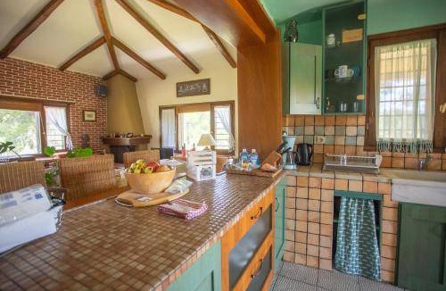Siviri House | 220 m² House ∙ 7 bedrooms ∙ 16 guests