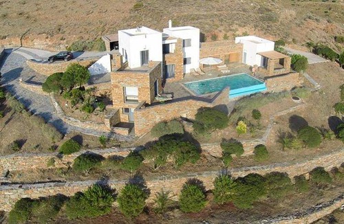 Koundouros Villa | 230 m² Villa ∙ 5 bedrooms ∙ 11 guests