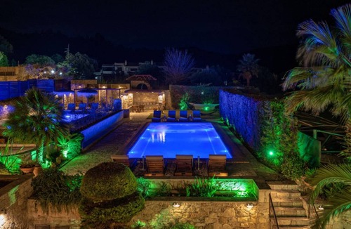 Nea Skioni Villa | 234 m² Villa ∙ 4 bedrooms ∙ 10 guests