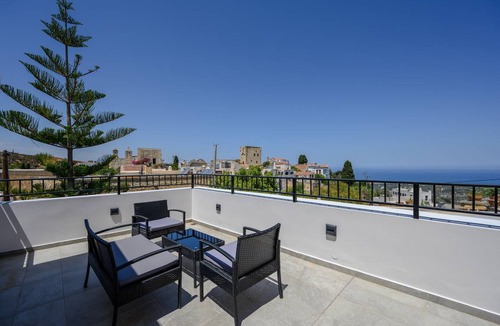 Maroulas Villa | 238 m² Villa ∙ 3 bedrooms ∙ 6 guests