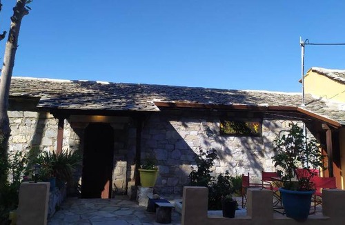 Zagora-Mouresi Apartment | 25 m² Apartment ∙ 1 bedroom ∙ 3 guests