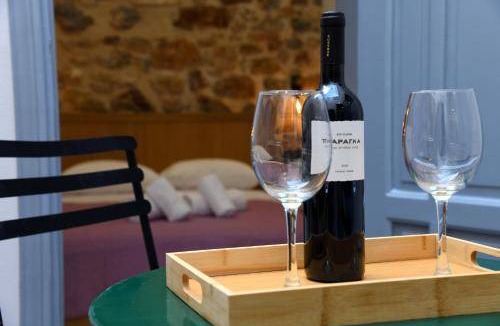 Plaka Bed & Breakfast | 25 m² Bed and breakfast ∙ 4 guests