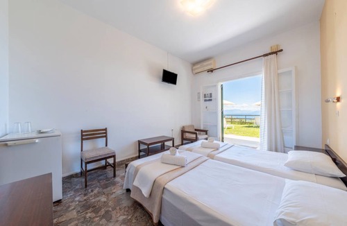 Benitses Resort | 25 m² Private room ∙ 1 bedroom ∙ 3 guests