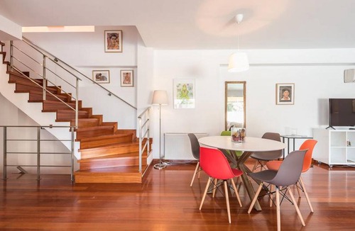 Elliniko Villa | 250 m² Villa ∙ 4 bedrooms ∙ 9 guests