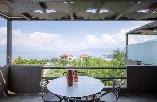 Kitries Resort | 270 m² Resort ∙ 3 bedrooms ∙ 10 guests