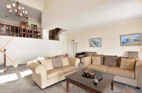 Barbati Villa | 270 m² Villa ∙ 5 bedrooms ∙ 10 guests
