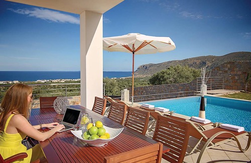 Milatos House | 293 m² House ∙ 6 bedrooms ∙ 12 guests
