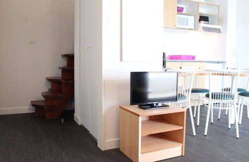 La Rochelle Apartment | 3-room duplex with balcony in the heart of La Rochelle