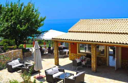 Parelia Apartment | 30 m² Apartment ∙ 1 bedroom ∙ 2 guests