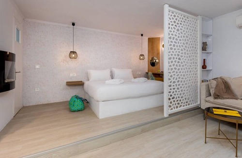 Vouliagmeni Apartment | 30 m² Apartment ∙ 2 guests