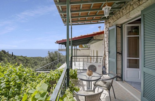 Drimonas Apartment | 30 m² Studio flat ∙ 3 guests