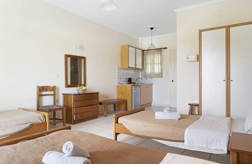 Tsilivi Apartment | 30 m² Studio flat ∙ 3 guests