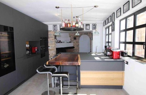 Grambia Villa | 300 m² Villa ∙ 5 bedrooms ∙ 12 guests