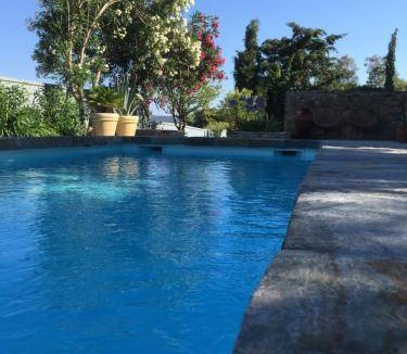 Porto Rafti Villa | 300 m² Villa ∙ 5 bedrooms ∙ 10 guests