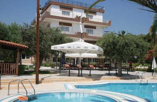 Ormilia Apartment | 32 m² Serviced apartment ∙ 2 bedrooms ∙ 5 guests